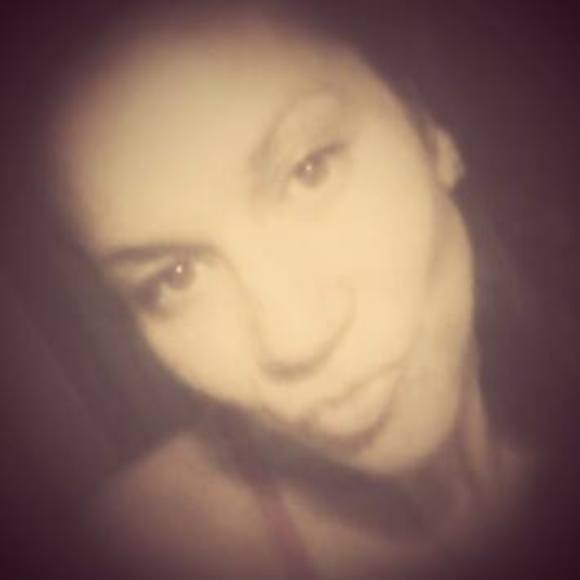 Meet your Posher, Leanne - Picture 1 of 1